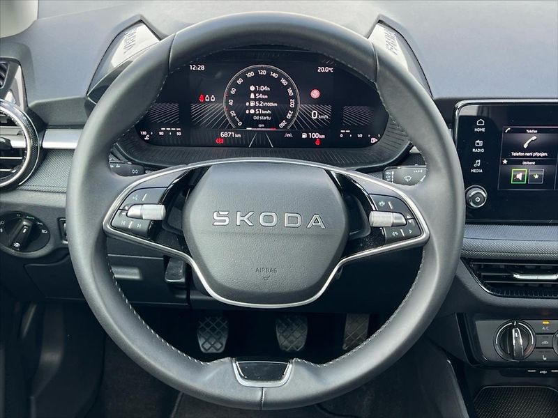 Škoda Fabia 1,0 MPi 59kW SELECTION  IV. - fotka 15 z 23