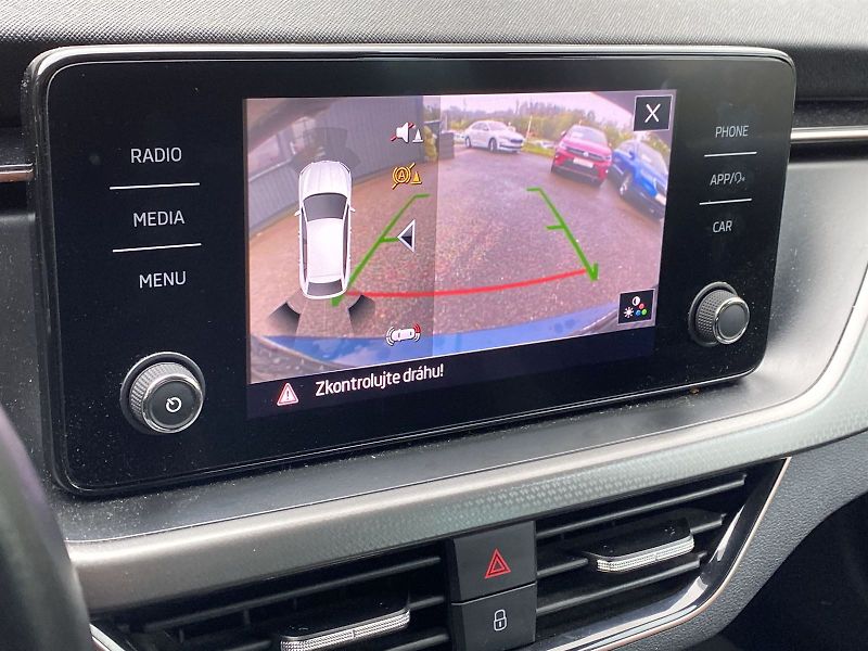 Škoda Scala (2020) 1.5 TSI Style - fotka 10 z 35