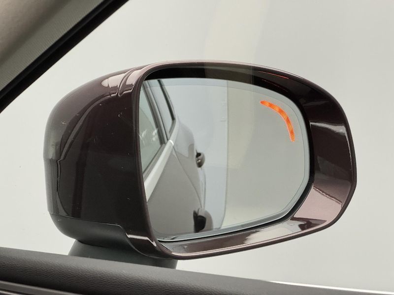 Volvo XC60 B5 AWD BRIGHT PLUS CZ 1.maj - fotka 19 z 51