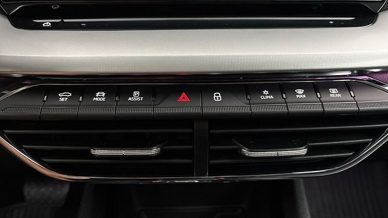 Škoda Octavia 2.0 TDI DSG Style - fotka 13 z 29
