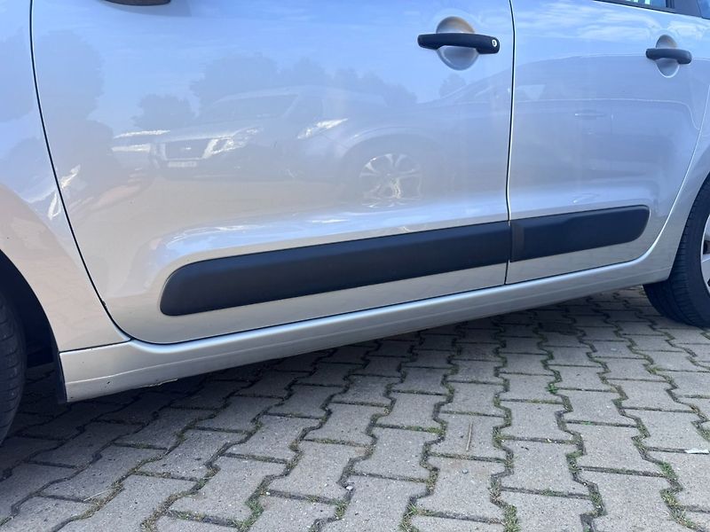 Citroën C3 Picasso (2011) 1,6 88 KW TAŽNÉ STK - fotka 18 z 43