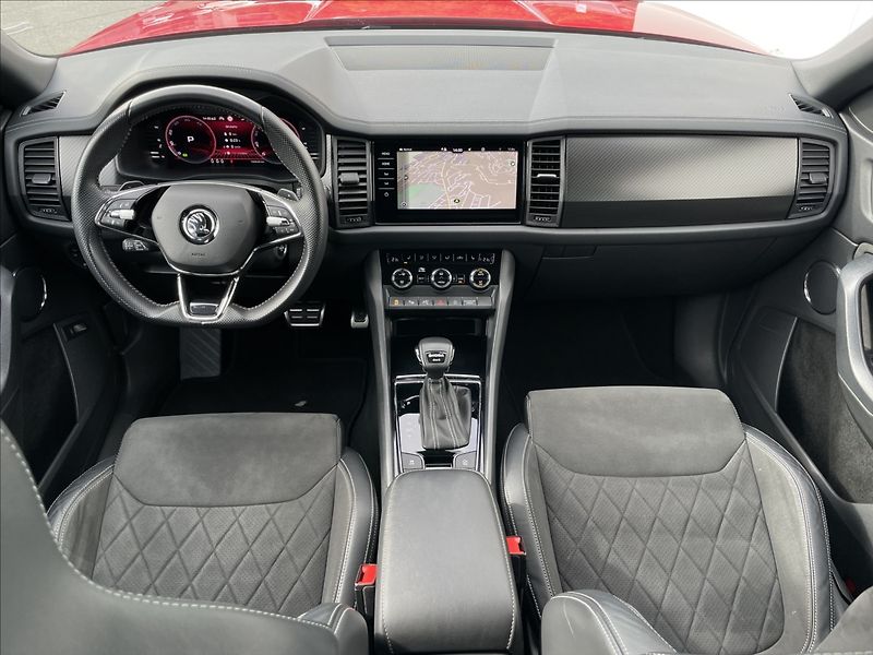 Škoda Kodiaq 2,0 TDI 4x4 DSG Sportline+ TZ - fotka 6 z 24