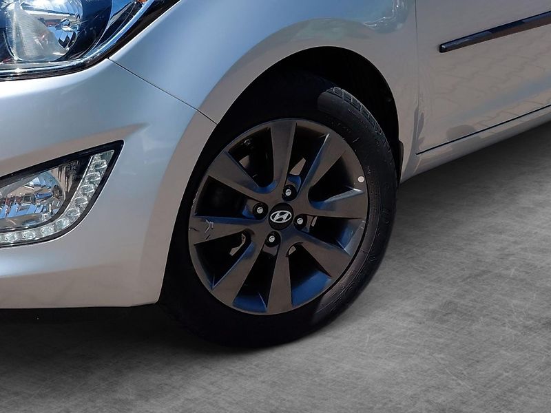 Hyundai i20 (2014) 1,25i 63 kW Family Go - fotka 10 z 24