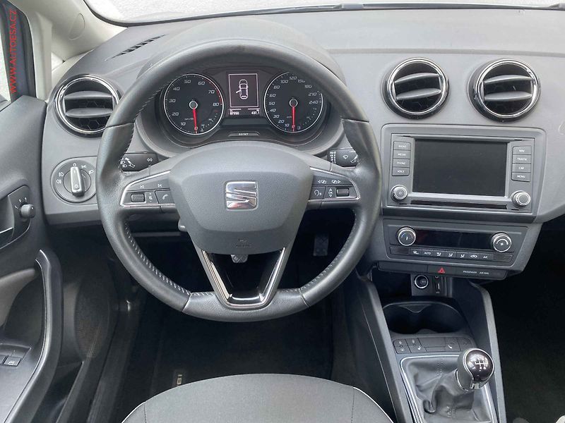 Seat Ibiza (2015) 1.2 TSi, Style, bixen, navi - fotka 11 z 15