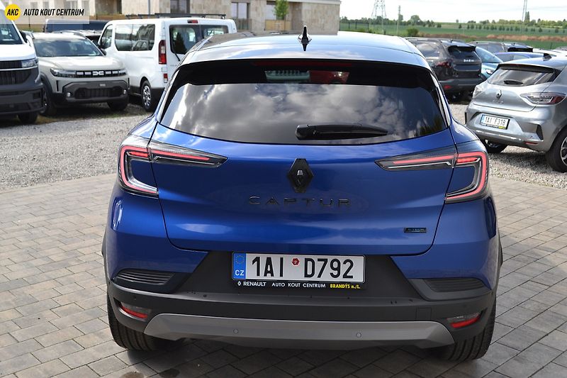 Renault Captur ESPRIT ALPINE E-Tech full hybr - fotka 4 z 61