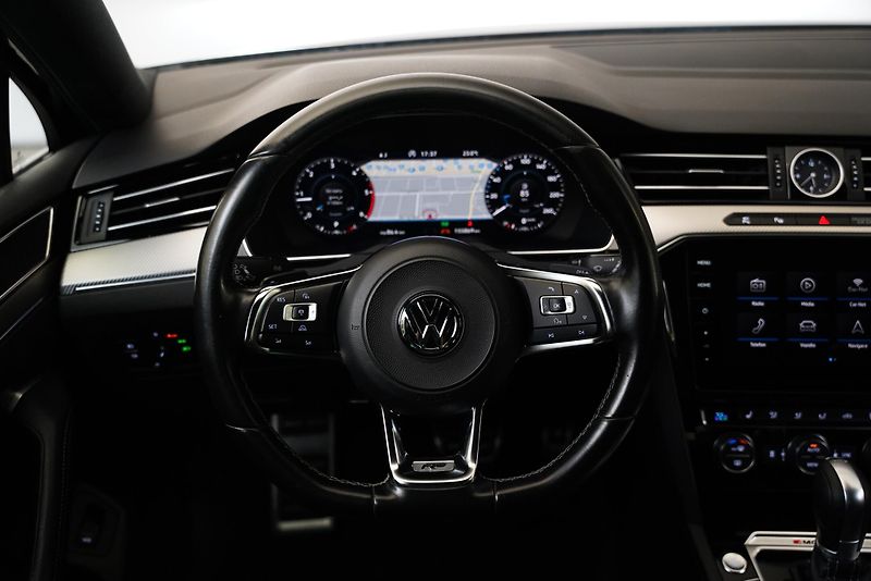 Volkswagen Passat - fotka 17 z 26