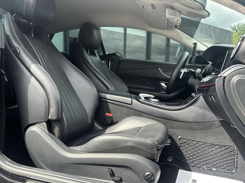 Mercedes-Benz Třídy E (2018) Mercedes-Benz E 200 2018 - fotka 17 z 19