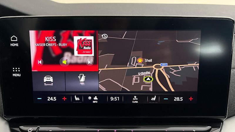 Škoda Octavia 2.0 TDI DSG Style Combi - fotka 11 z 27