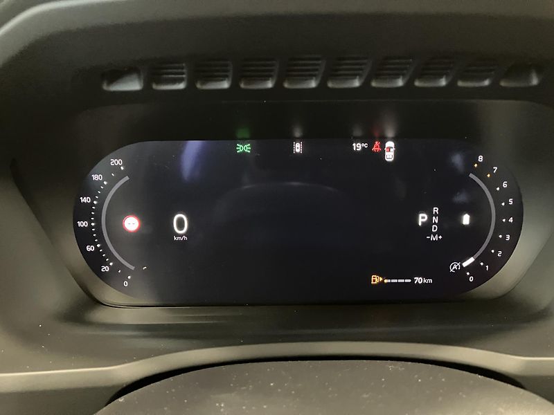 Volvo XC90 B5 AWD Ultra Bright AT8, ČR - fotka 26 z 49