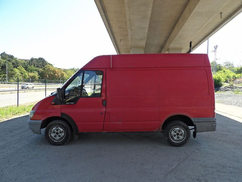Ford Transit 2.0TDdi 73kW 300s Tažné - fotka 2 z 24