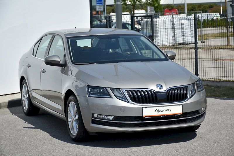 Škoda Octavia (2018) STYLE 110/1.4TSI 6MP - fotka 6 z 24