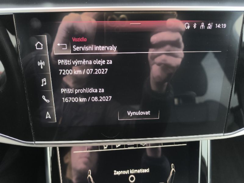 Audi Q7 3.0TDi S-Line - fotka 18 z 25