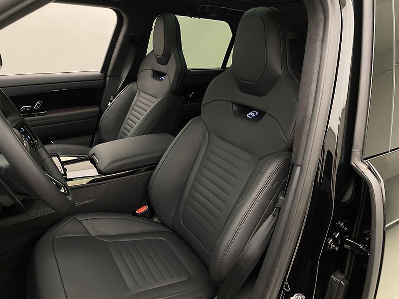 Land Rover Range Rover Sport (2026) P635 SV BLACK AWD AUT - fotka 26 z 94