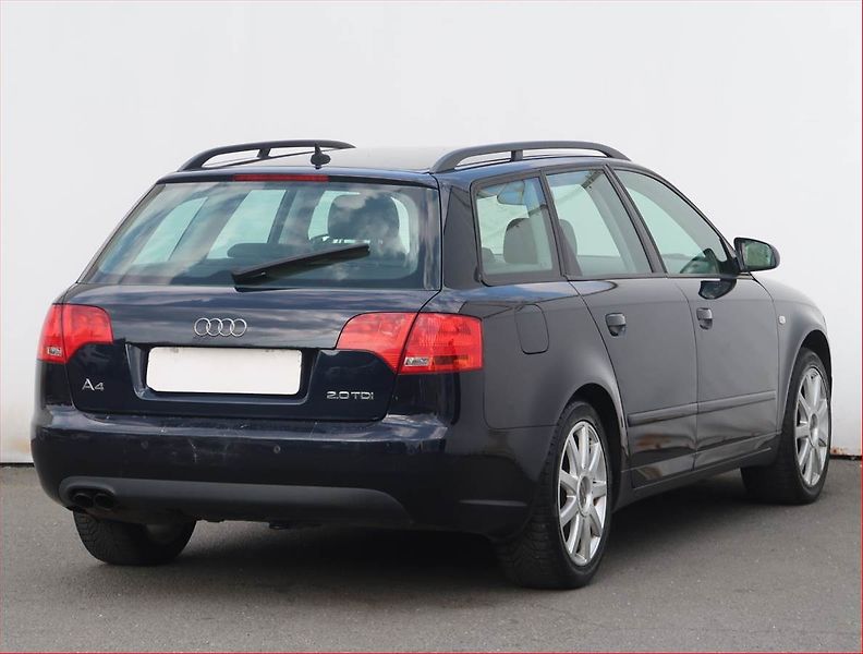 Audi A4 (2005) 2.0 TDI, po STK, Tažné - fotka 5 z 19