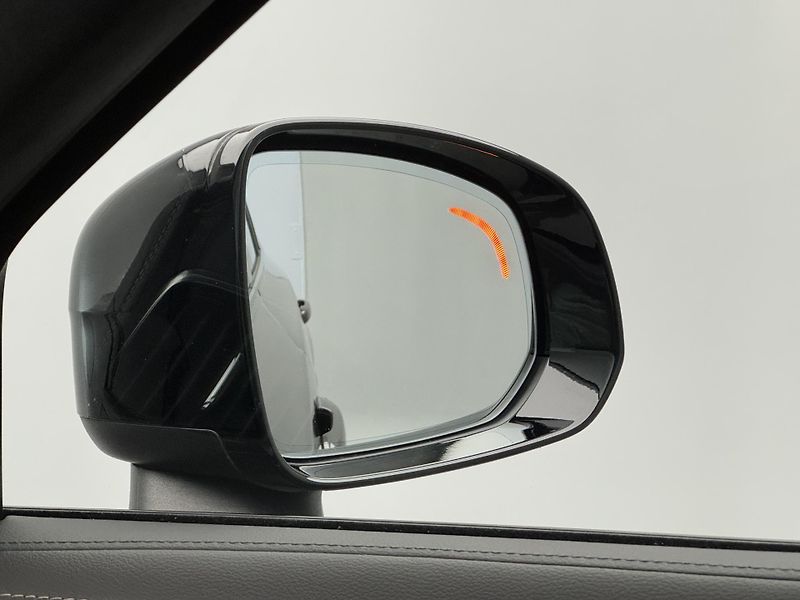 Volvo XC90 T8 AWD RECHARGE ULTIMATE 1.maj - fotka 22 z 57