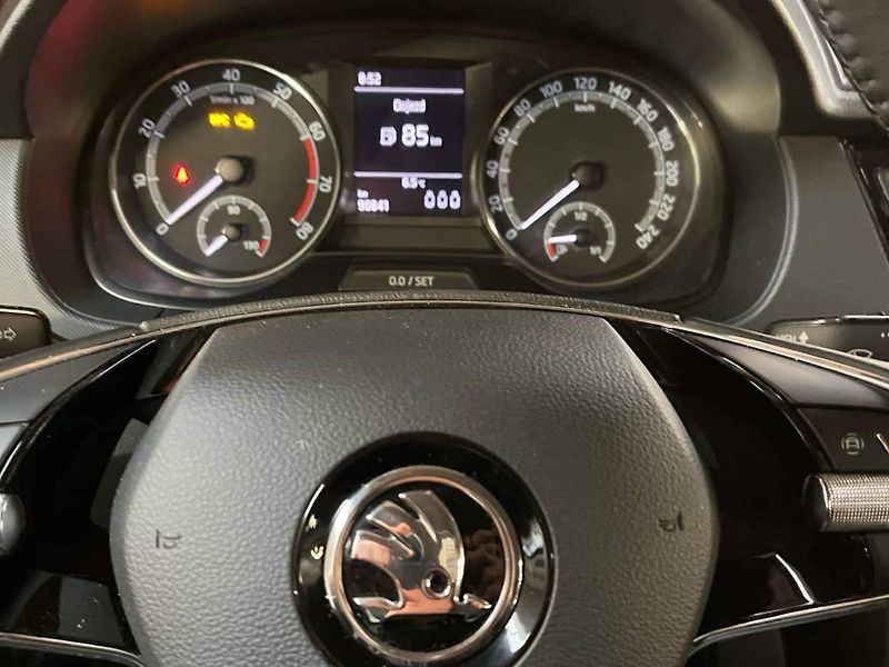 Škoda Fabia (2023) 1.0 TSI 70kW Ambition Combi To - fotka 16 z 20