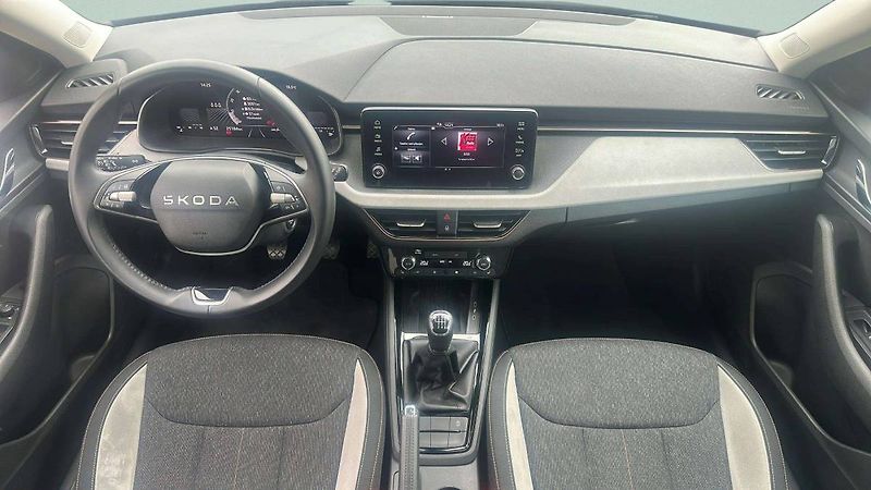 Škoda Kamiq Top Selection 1,0TSI 85kW MT6/ - fotka 5 z 25