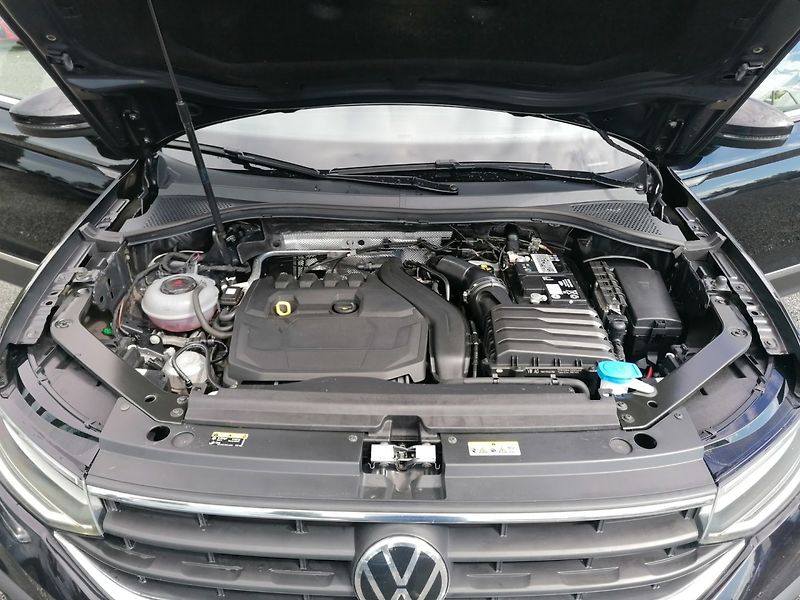 Volkswagen Tiguan (2021) 1.5 TSi Facelift Life ACC LED - fotka 30 z 31