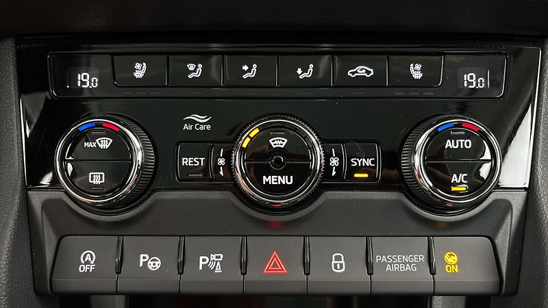 Škoda Kodiaq 2.0 TSI DSG 4x4 L&K - fotka 13 z 34