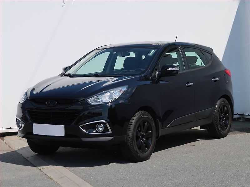 Hyundai ix35 (2012) 1.6 GDI, Serv.kniha, Kůže - fotka 2 z 17