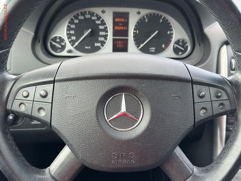 Mercedes-Benz Třídy B (2011) 2.0d, ČR - fotka 12 z 16