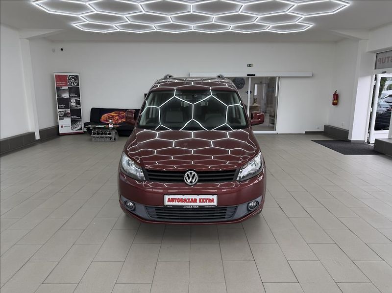 Volkswagen Caddy 1,6 TDi, 1majitel - fotka 2 z 25