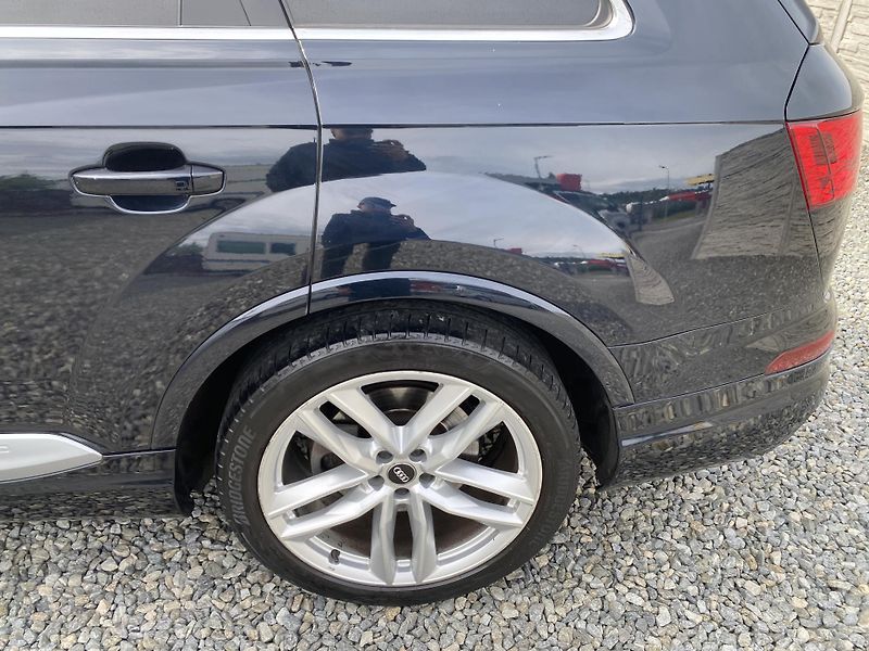 Audi Q7 3.0TDi 4x4 270PS S-LINE 7MÍST! - fotka 31 z 173