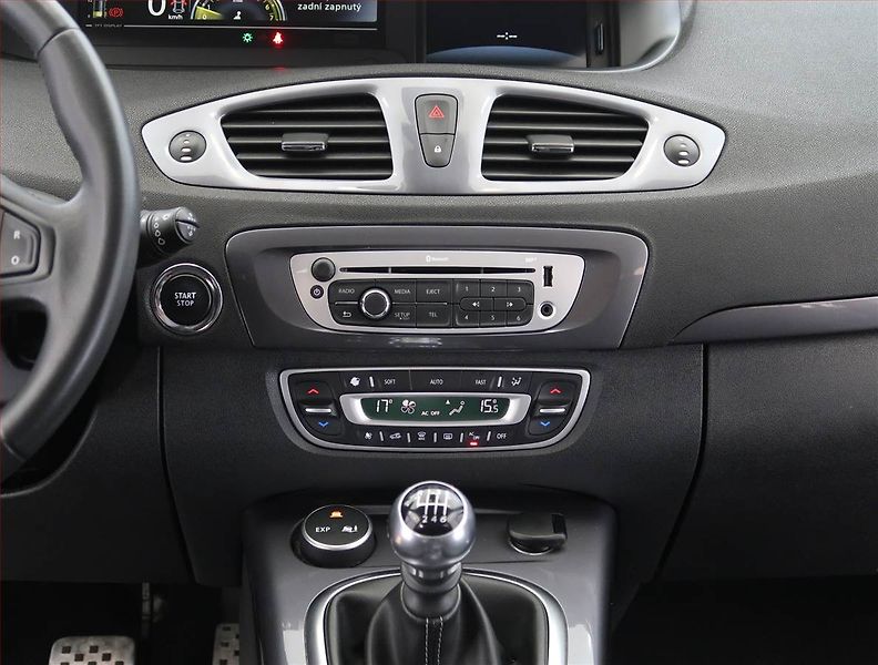 Renault Scénic (2013) BOSE 1.2 TCe, Navi, Tempomat - fotka 12 z 22