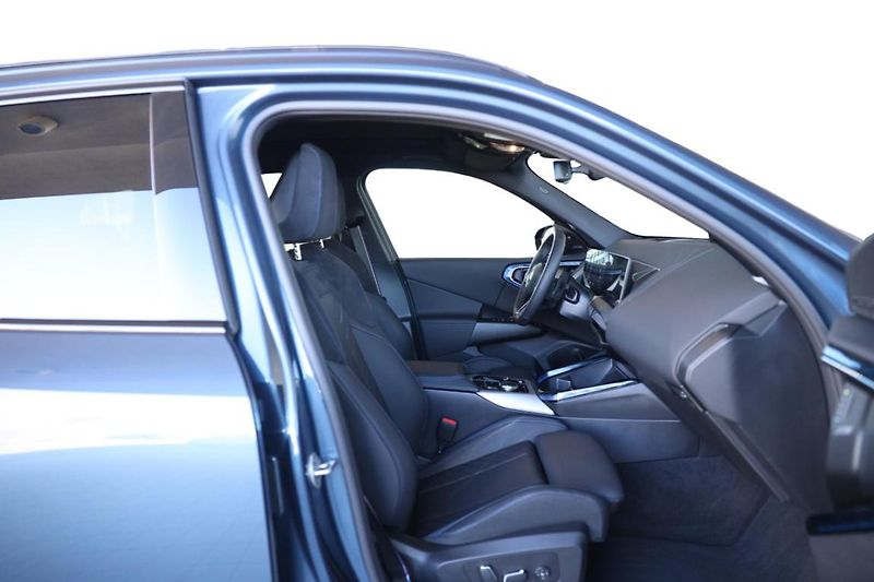 BMW X3 xDrive 40d - fotka 20 z 27