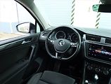 Volkswagen Tiguan (2019) 2.0 TDI, Automat, Serv.kniha - náhled 7