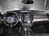 Volvo XC90 (2026) 2,0 T8  Plus Dark - náhled 31
