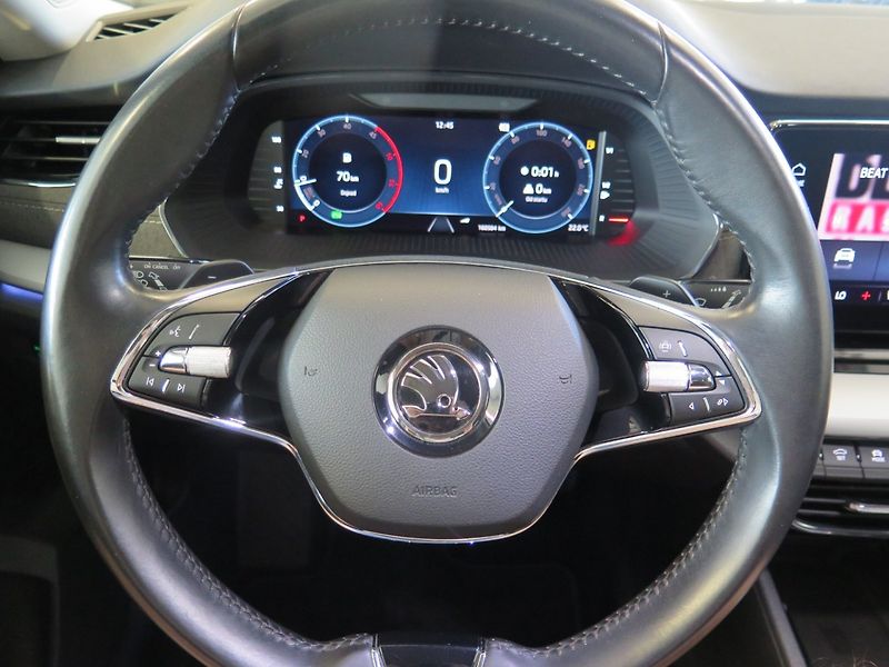 Škoda Octavia (2020) 2.0TDI,klima,výhřev,kamera,taž - fotka 7 z 28