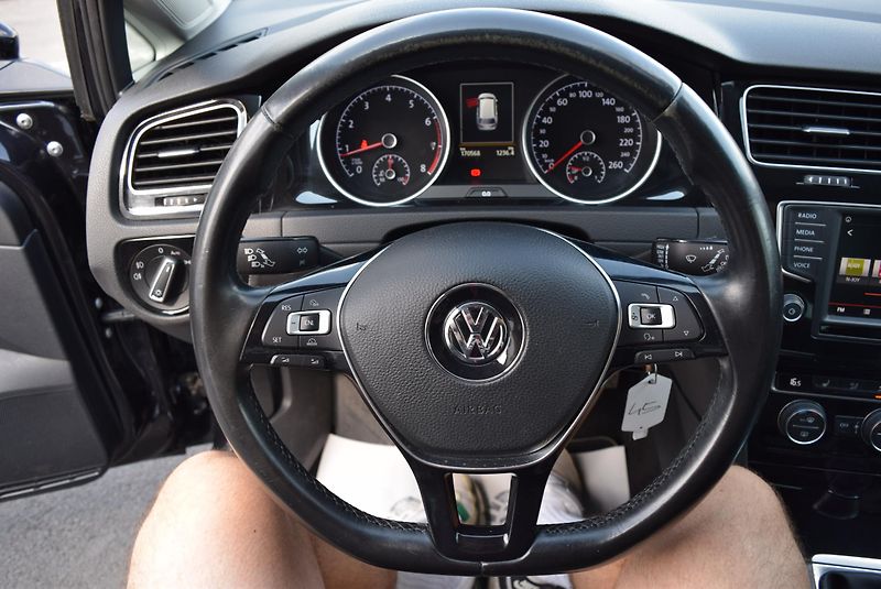 Volkswagen Golf Variant (2016) 1.4TSI 92kw CLBMT XEN NAVI APP - fotka 28 z 51