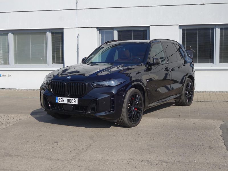 BMW X5 (2024) 40 d xDrive M Sport - fotka 1 z 20