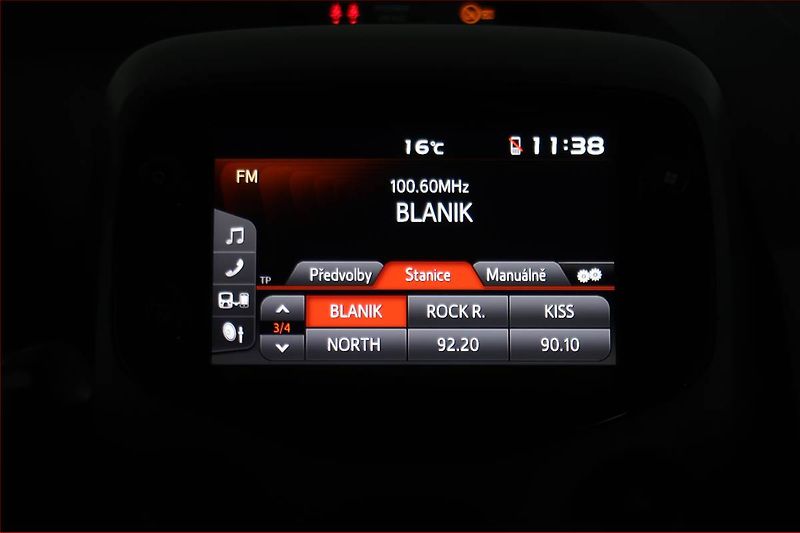 Toyota Aygo (2021) 1.0 VVT-i - fotka 12 z 19