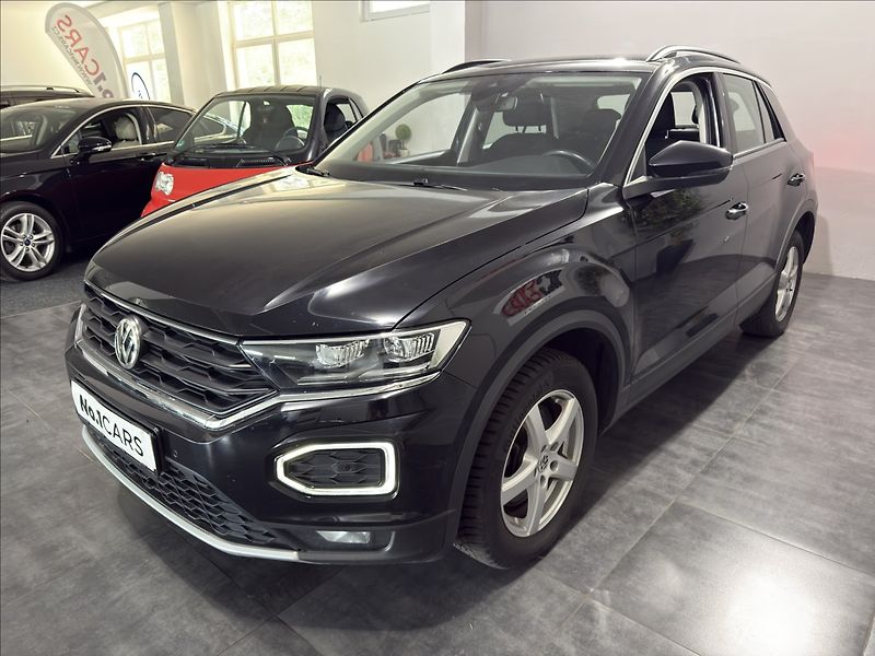 Volkswagen T-Roc 2,0   TDI 4MOTION ACC LED - fotka 3 z 26