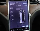 Tesla Model S (2018) 75D - náhled 13