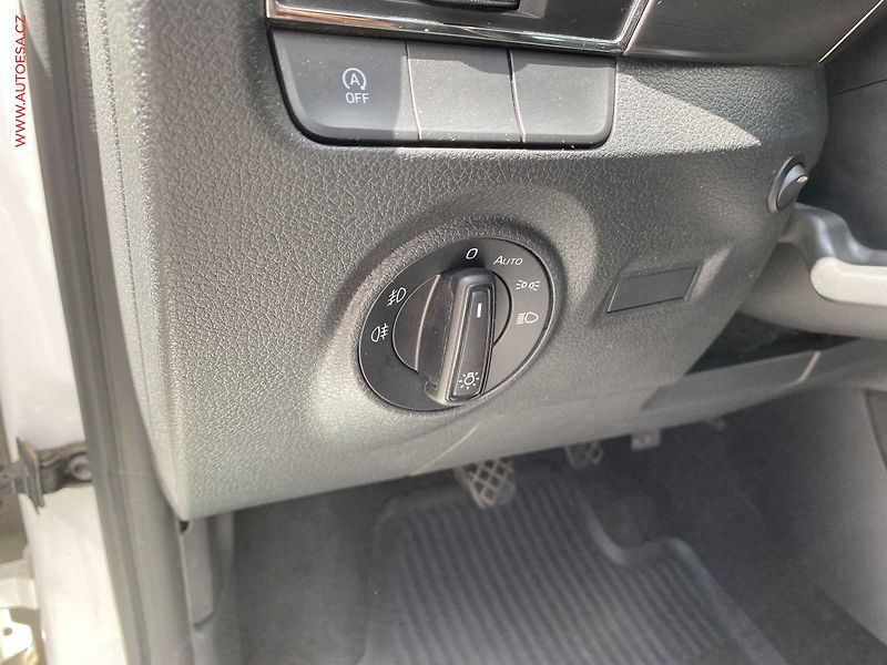 Škoda Fabia (2021) 1.0 TSi, 2.maj,ČR, Style - fotka 15 z 16