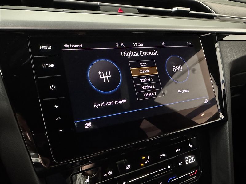 Volkswagen Arteon Shooting Brake 2,0 TDi  DSG R-Line LED Assist - fotka 30 z 47