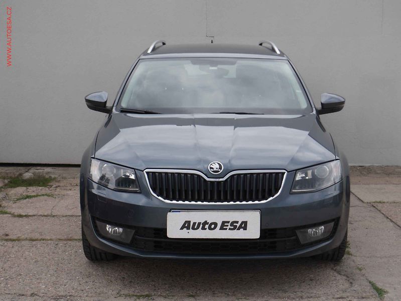 Škoda Octavia (2016) 1.6 TDi, AC, bixen. - fotka 2 z 22