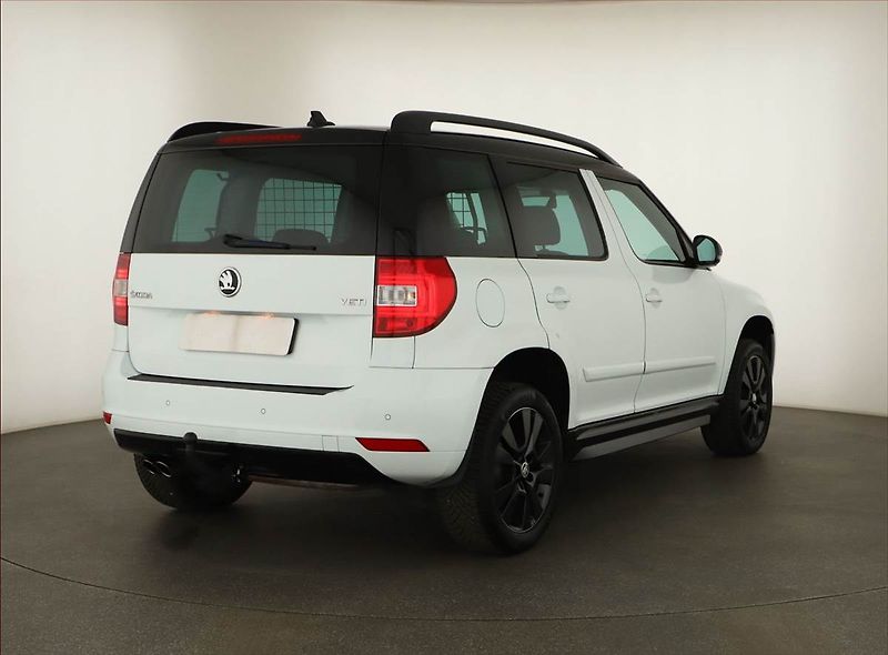 Škoda Yeti (2014) 1.4 TSI, Navi, Bi-Xenony - fotka 5 z 16