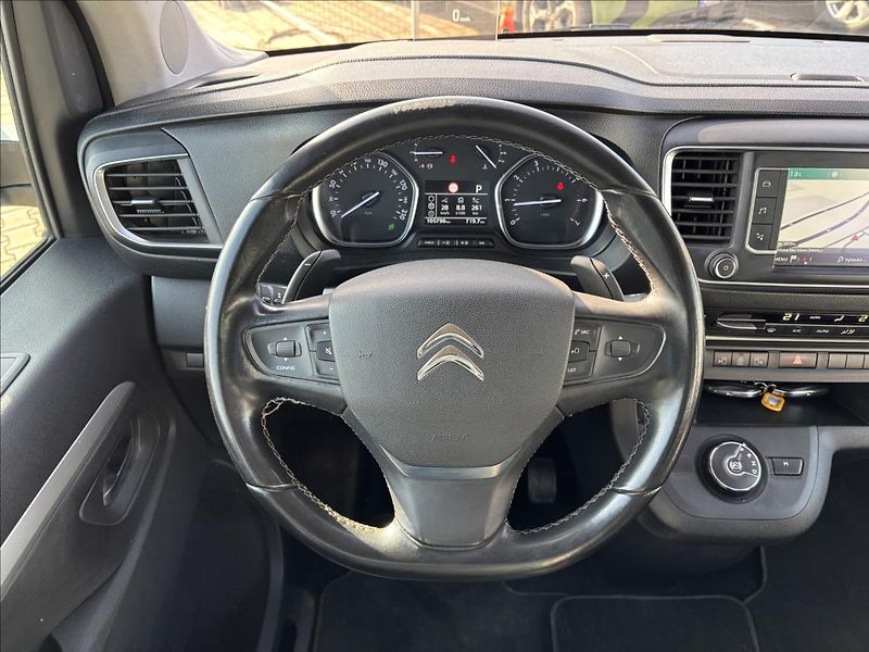 Citroën SpaceTourer 2,0 BlueHDi S&S Shine  L1 - fotka 15 z 43