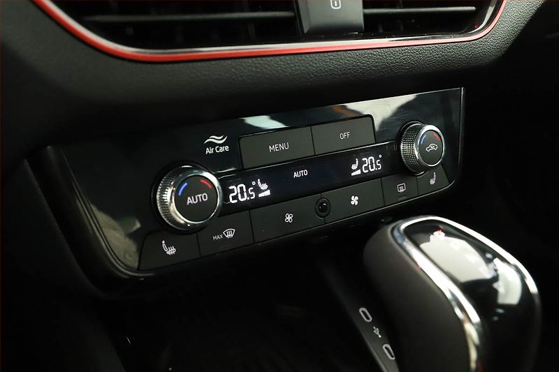 Škoda Kamiq (2025) 1.0 TSI, Drive, FullLed - fotka 14 z 14