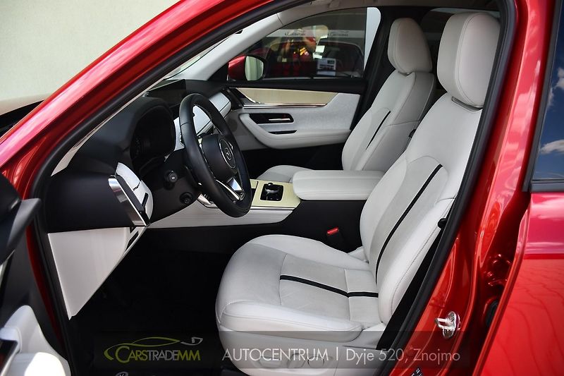 Mazda CX-60 2.5 PHEV TAKUMI ACC HUD BOSE - fotka 10 z 59