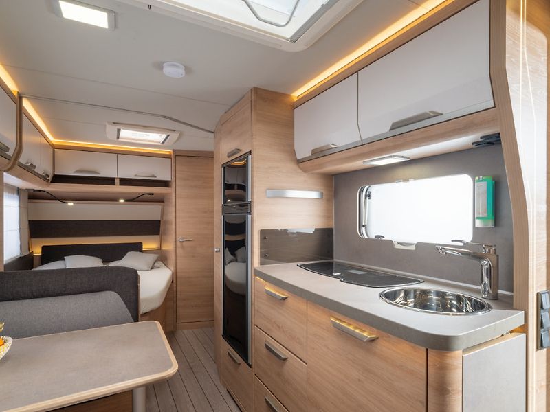 Knaus (2027) Südwind 540 FDK BLACK SELECTIO - fotka 3 z 6