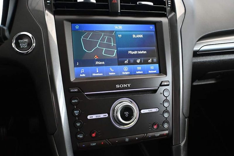 Ford Mondeo (2021) 2.0 140 KW LED SONY Titanium T - fotka 16 z 39