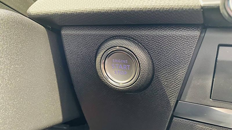 Opel Astra Elegance HB 1.6 PHEV 132kW/180 - fotka 17 z 28