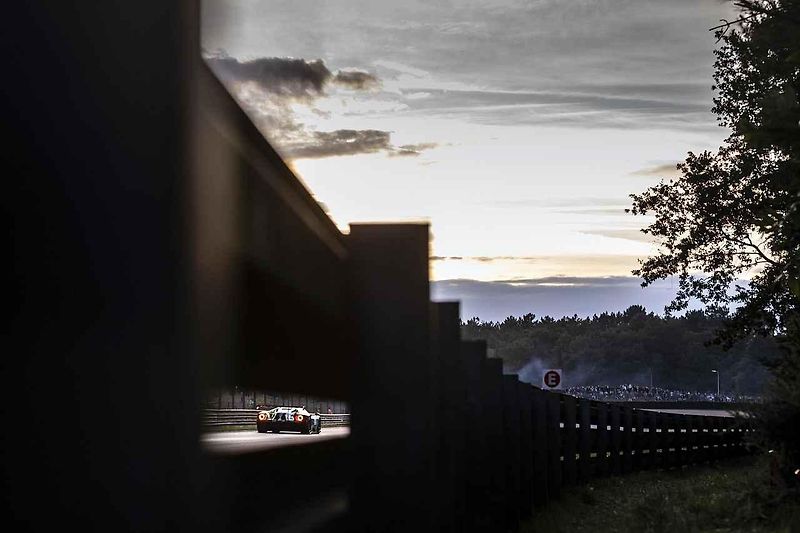 Letošní závod 24 hodin Le Mans objektivem českého fotografa Ondřeje Kroutila.