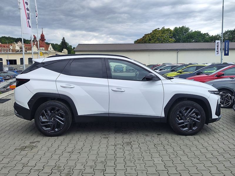 Hyundai Tucson 1.6 T-GDI/118kW 20 Years - fotka 4 z 36