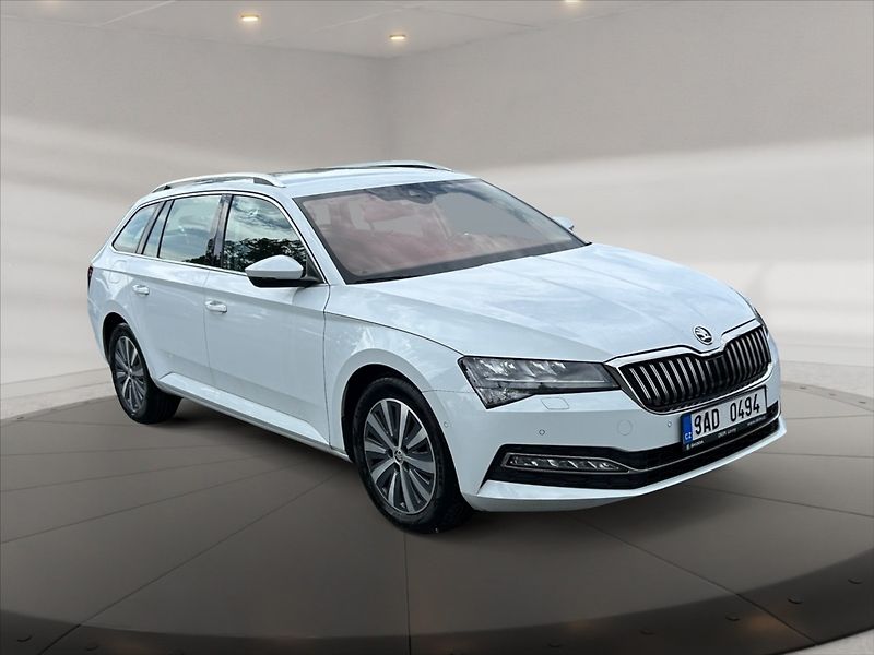 Škoda Superb 2,0 TDI 110 Style - fotka 1 z 11
